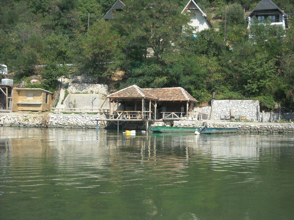 Chalet Ljubicine Kolibe Golubinje Kültér fotó